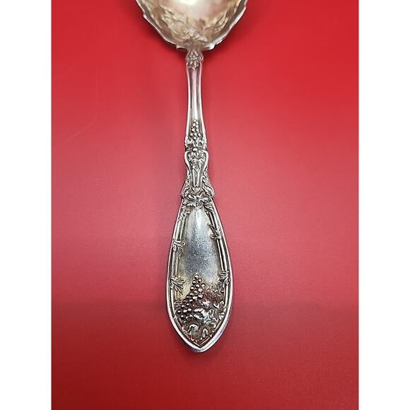Antique 1908 Rogers LA VIGNE Solid Smooth Casserole Spoon 8 7/8" A1 Silverplate - Picture 5 of 7